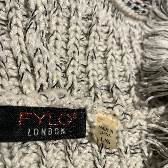 FYLO Textured Knit Sweater Size Large - Picture 10 of 11